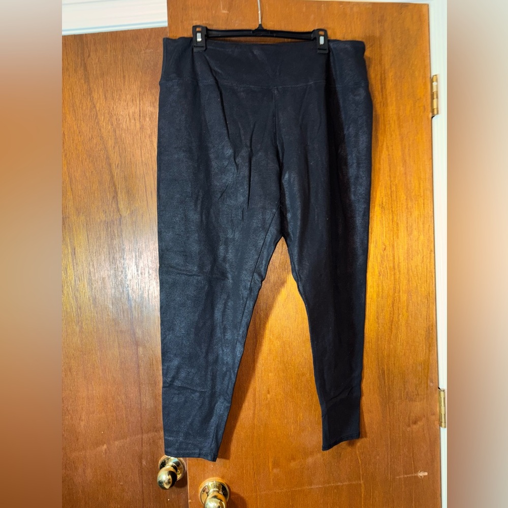 🐠 Maurices Charcoal Gray Leggings